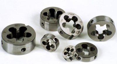 Плашка СИБРТЕХ М4х0,7мм 77009